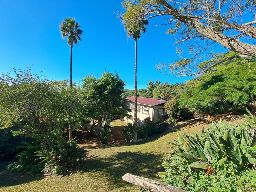 3 Bedroom Property for Sale in Summerpride Eastern Cape